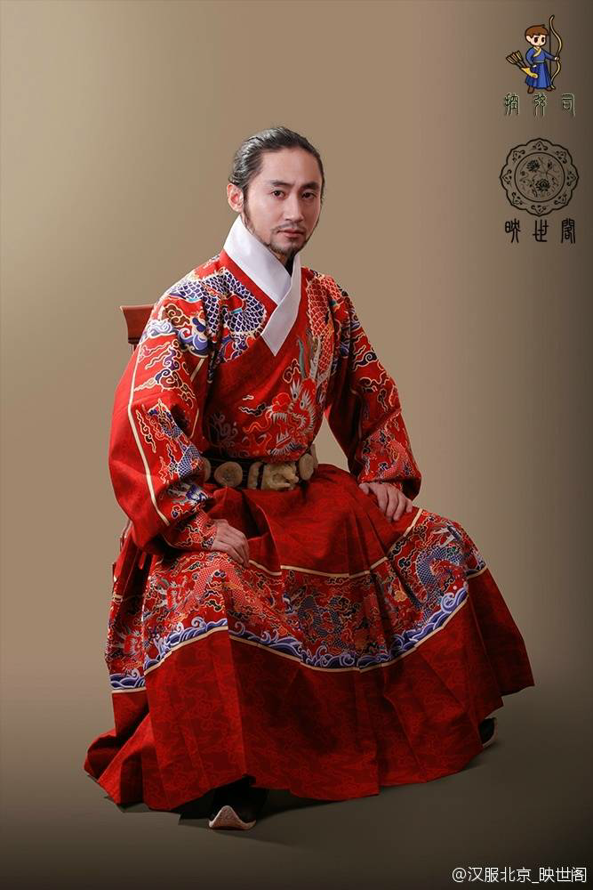 祸不单行继战澳洲送乌龙后谷口彰悟比甲15分钟被直红罚下